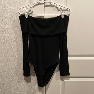 NWOT off the shoulder bodysuit